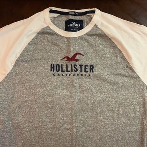 Hollister Shirt! Men’s medium!